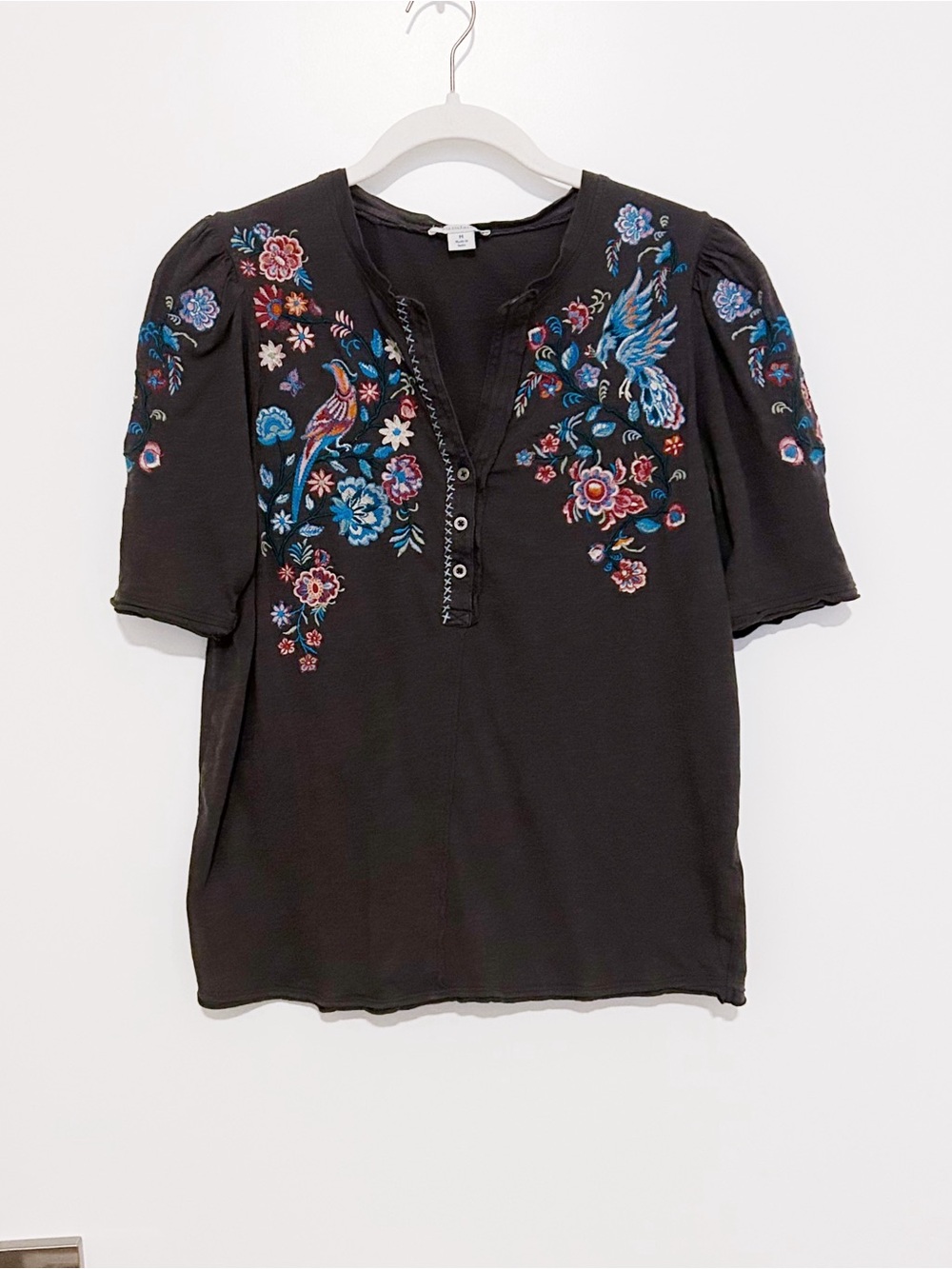 Sundance Embroidered Top - Picture 2 of 6